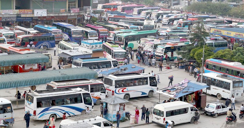 सार्वजनिक यातायात : पुरानै भाडा, पूरै सिटमा यात्रु