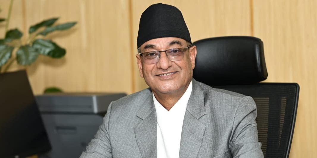 जाँचबुझ आयोगले तत्कालीन गृहमन्त्री लेखकलाई बयानका लागि बोलयो